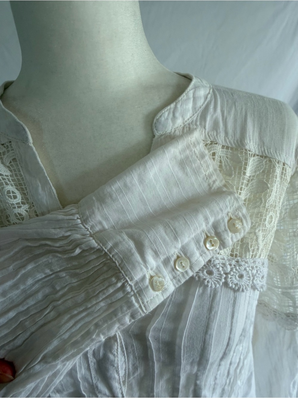 Featherbone by Anthropologie Ivory Lace Panel Button-Front Tunic Dress - Picture 5 of 9